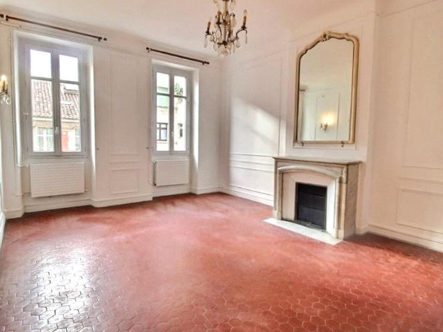 Appartement 7 pièces 185 m²