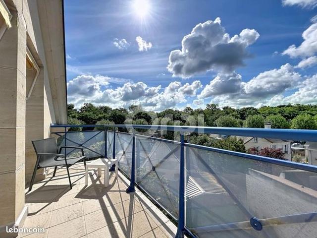 Appartement 7 pièces 186 m²