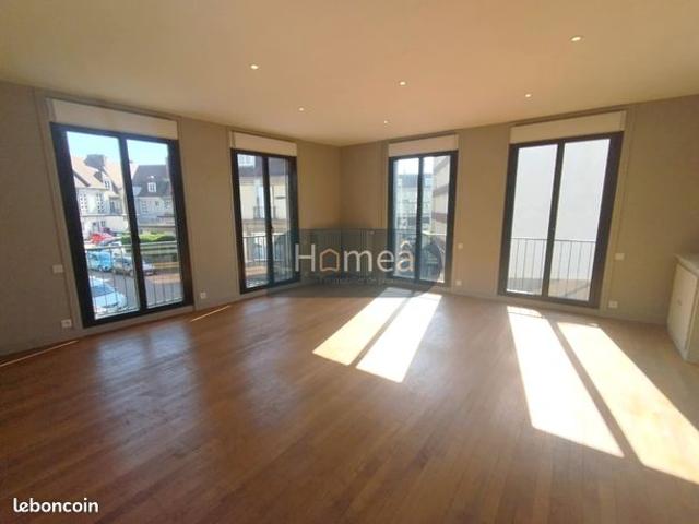 Appartement 7 pièces 187 m²