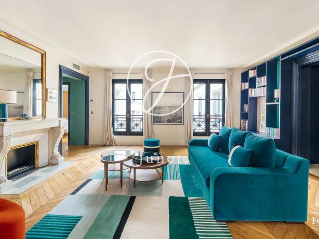 Appartement 7 pièces 188 m²