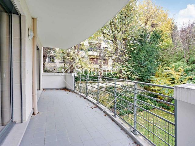 Appartement 7 pièces 190 m²