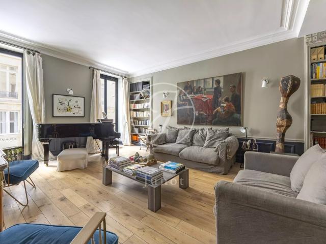 Appartement 7 pièces 191 m²