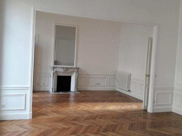 Appartement 7 pièces 193 m²