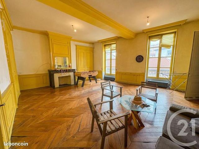 Appartement 7 pièces 194 m²