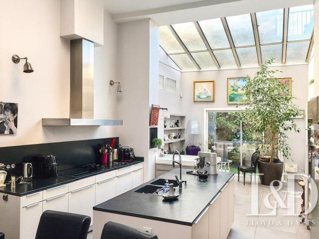 Appartement 7 pièces 195 m²
