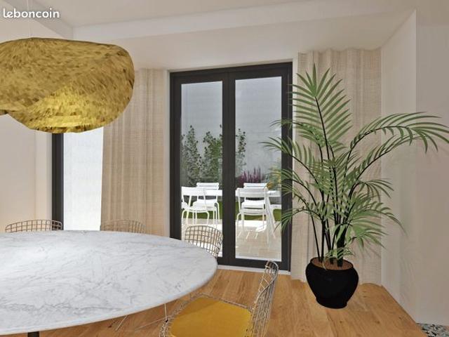 Appartement 7 pièces 196 m²