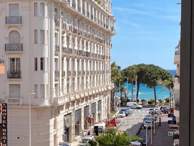 Appartement 7 pièces 200 m²