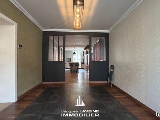 Appartement 7 pièces 200 m²