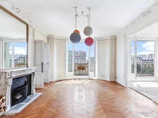 Appartement 7 pièces 205 m²