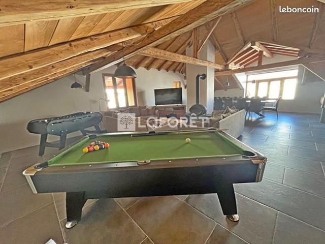 Appartement 7 pièces 213 m²
