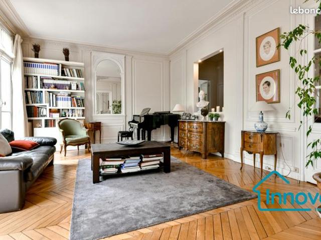 Appartement 7 pièces 217 m²