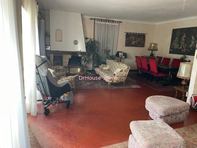 Appartement 7 pièces 225 m²