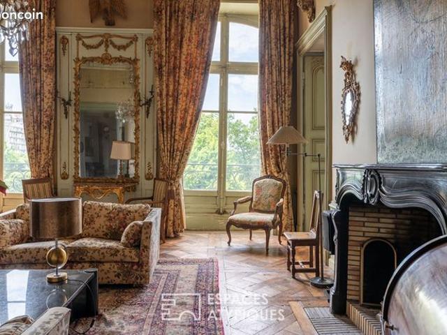 Appartement 7 pièces 235 m²
