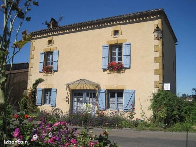 Appartement 7 pièces 250 m²