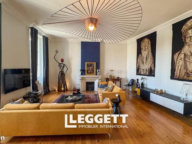 Appartement 7 pièces 272 m²