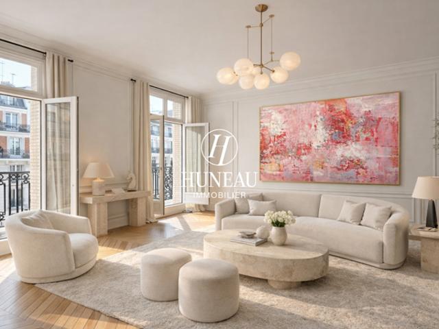 APPARTEMENT 7 PIÈCES FAMILIAL AVEC BALCON FILANT ET UNE VUE