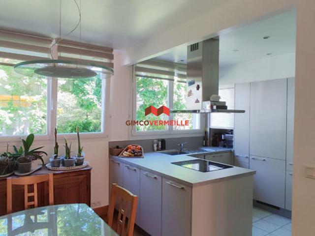 Appartement 83 m2 4 pièces
