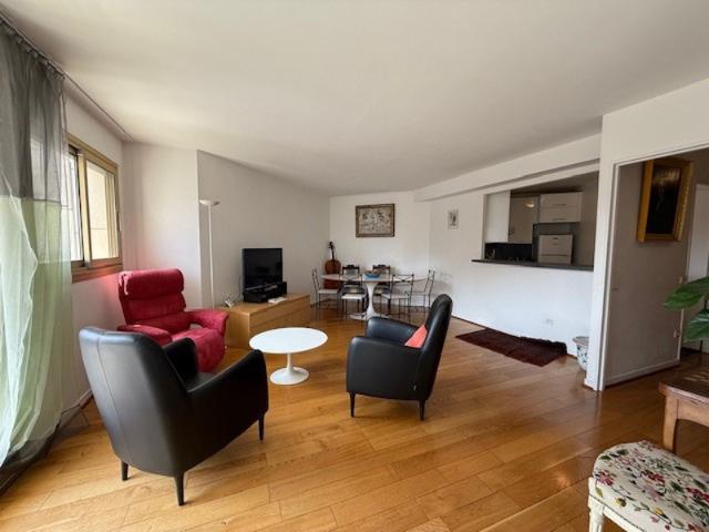 Appartement 83 m2 3 pièces