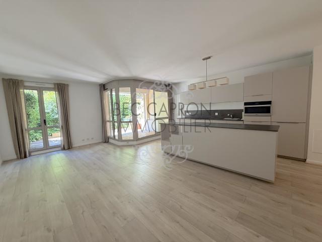 Appartement 80 m2 Jardin en Ville