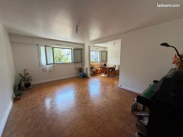 Appartement 80 m² Paris