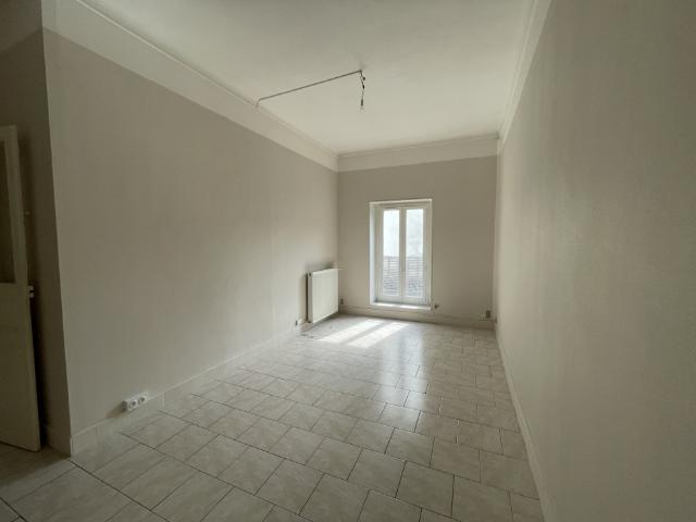 Appartement 81.48 m² 3 Pièces Nîmes 30000