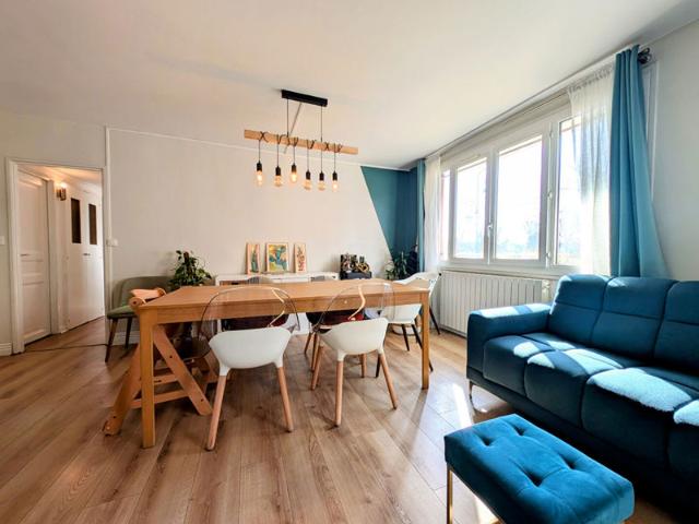 Appartement 81 m2 5 pièces