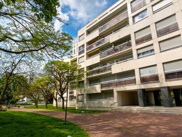 Appartement 82 m2 4 pièces