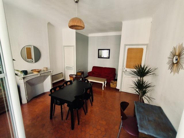 Appartement 82 m2 Marseille 2ème