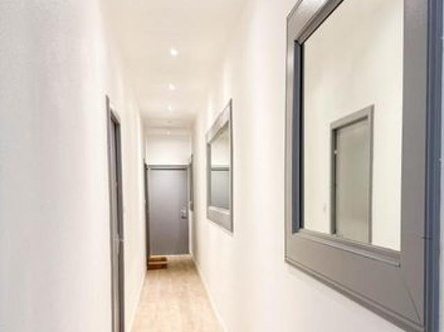 Appartement 8 pièces 80 m²