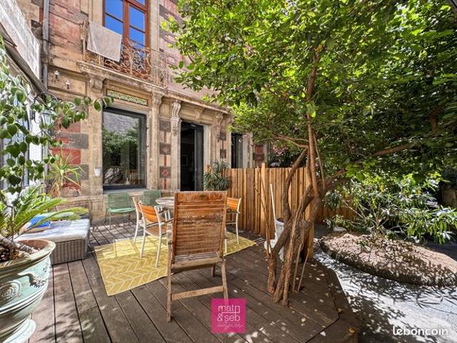 Appartement 8 pièces 107 m²