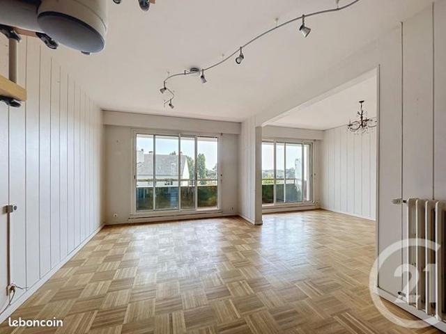 Appartement 8 pièces 121 m²