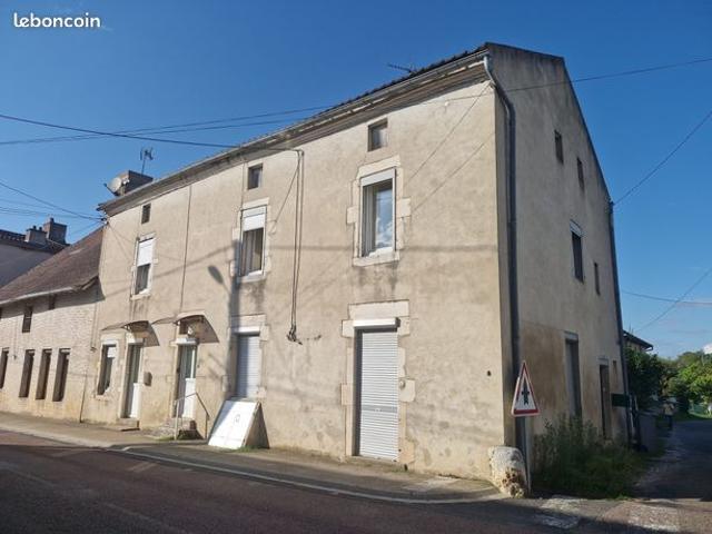 Appartement 8 pièces 125 m²