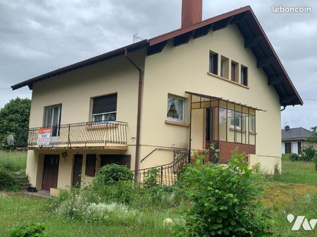 Appartement 8 pièces 145 m²
