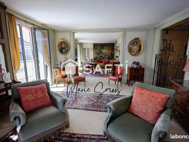 Appartement 8 pièces 152 m²