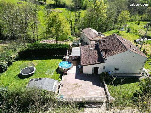 Appartement 8 pièces 154 m²