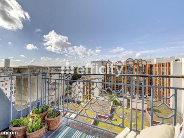 Appartement 8 pièces 155 m²