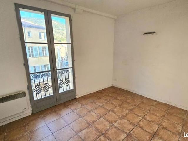 Appartement 8 pièces 160 m²