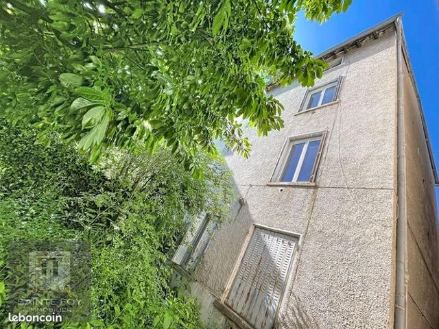Appartement 8 pièces 160 m²