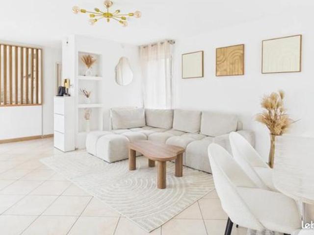 Appartement 8 pièces 168 m²