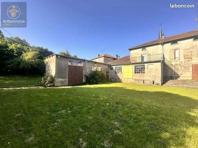 Appartement 8 pièces 168 m²