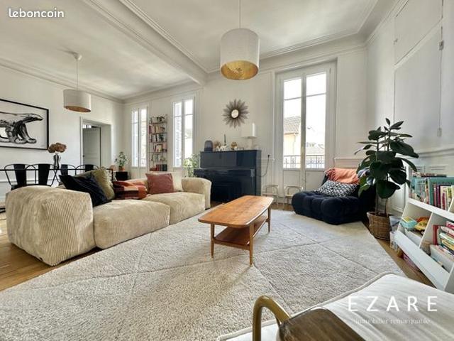 Appartement 8 pièces 173 m²