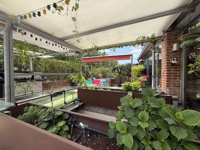 Appartement 8 pièces 178 m²