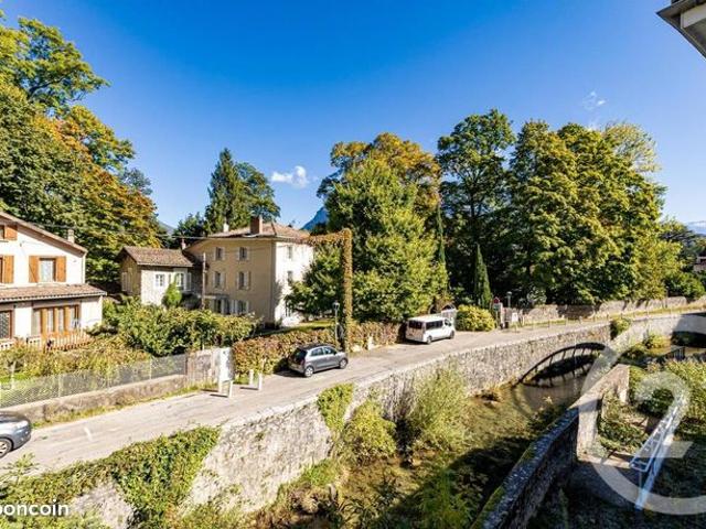 Appartement 8 pièces 199 m²