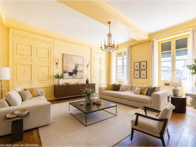 Appartement 8 pièces 212 m²