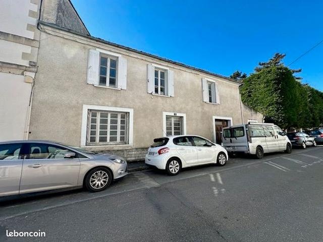 Appartement 8 pièces 230 m²
