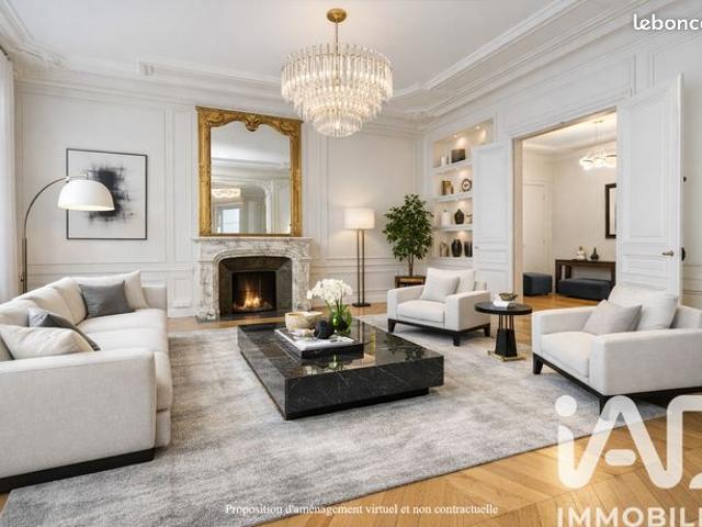 Appartement 8 pièces 240 m²