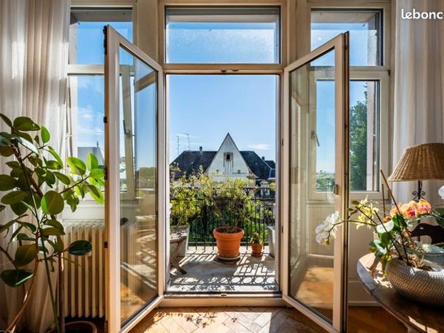 Appartement 8 pièces 250 m²