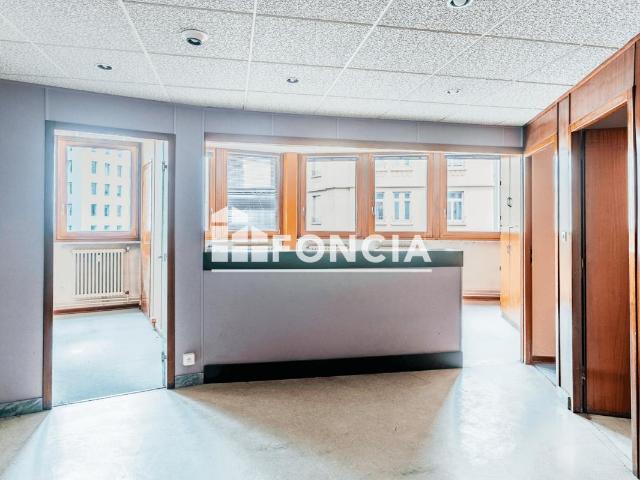 Appartement 8 pièces 250 m²