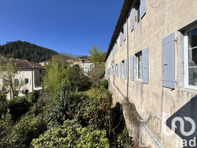 Appartement 8 pièces 254 m²