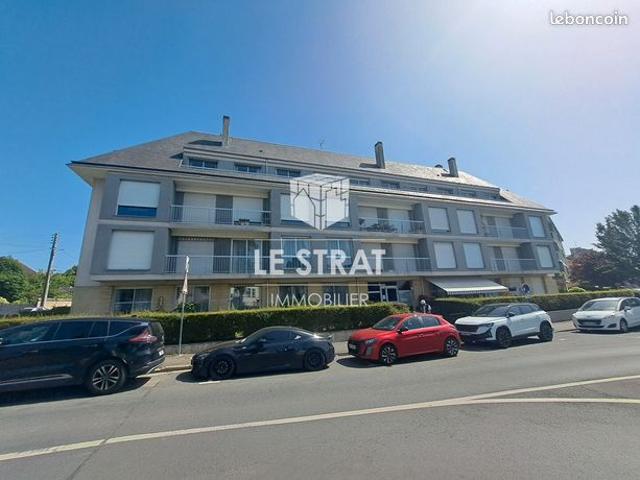 Appartement 8 pièces 257 m²
